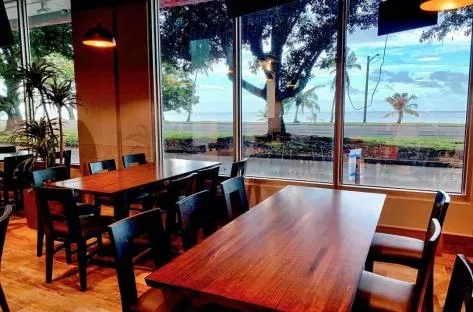 Shirley's Coffee Shop Hagåtña 4