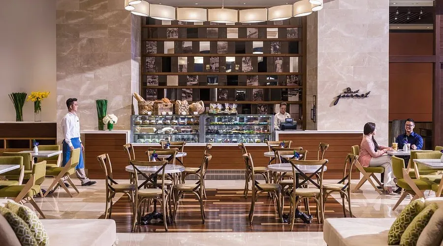 Dusit Gourmet 2