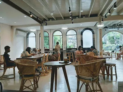 Bake The Story (Cafe & Studio) - คาเฟ่ภูเก็ต - Birthday Cake - Cafes - Mueang Phuket District
