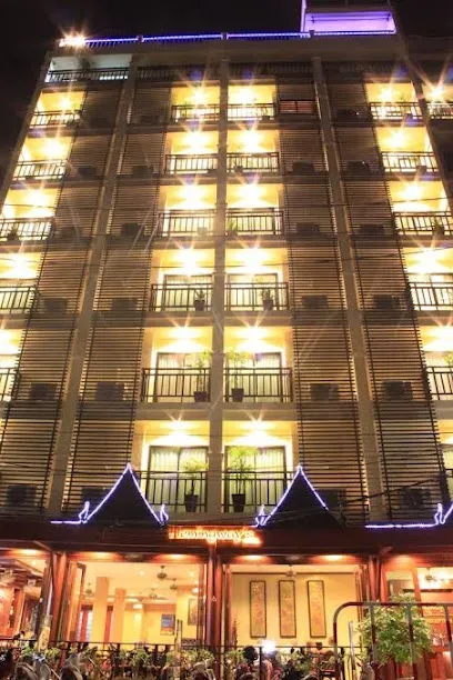 Patong Hemingways Hotel