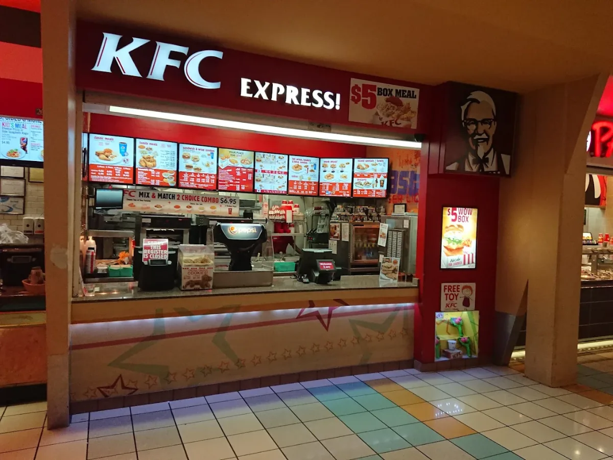 KFC Micronesian Mall Food Court - Restaurants - Dededo