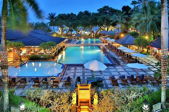 The Jayakarta Bali Beach Resort & Spa 4