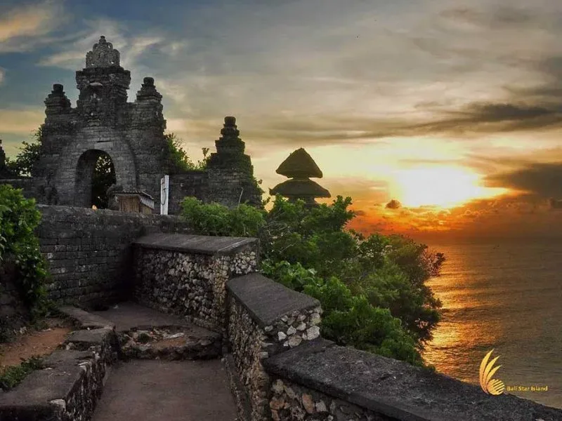 Uluwatu Temple 5