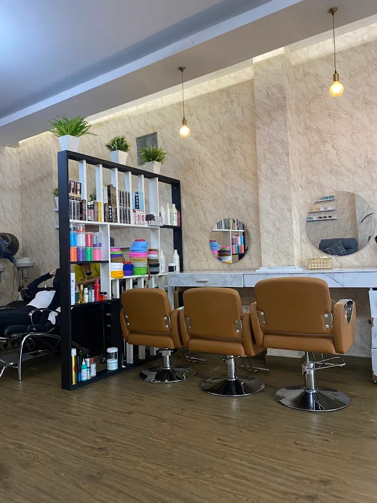 Revive Beauty & Spa 5