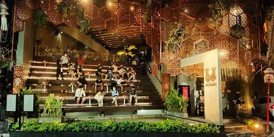 Ultimo Restaurant 3