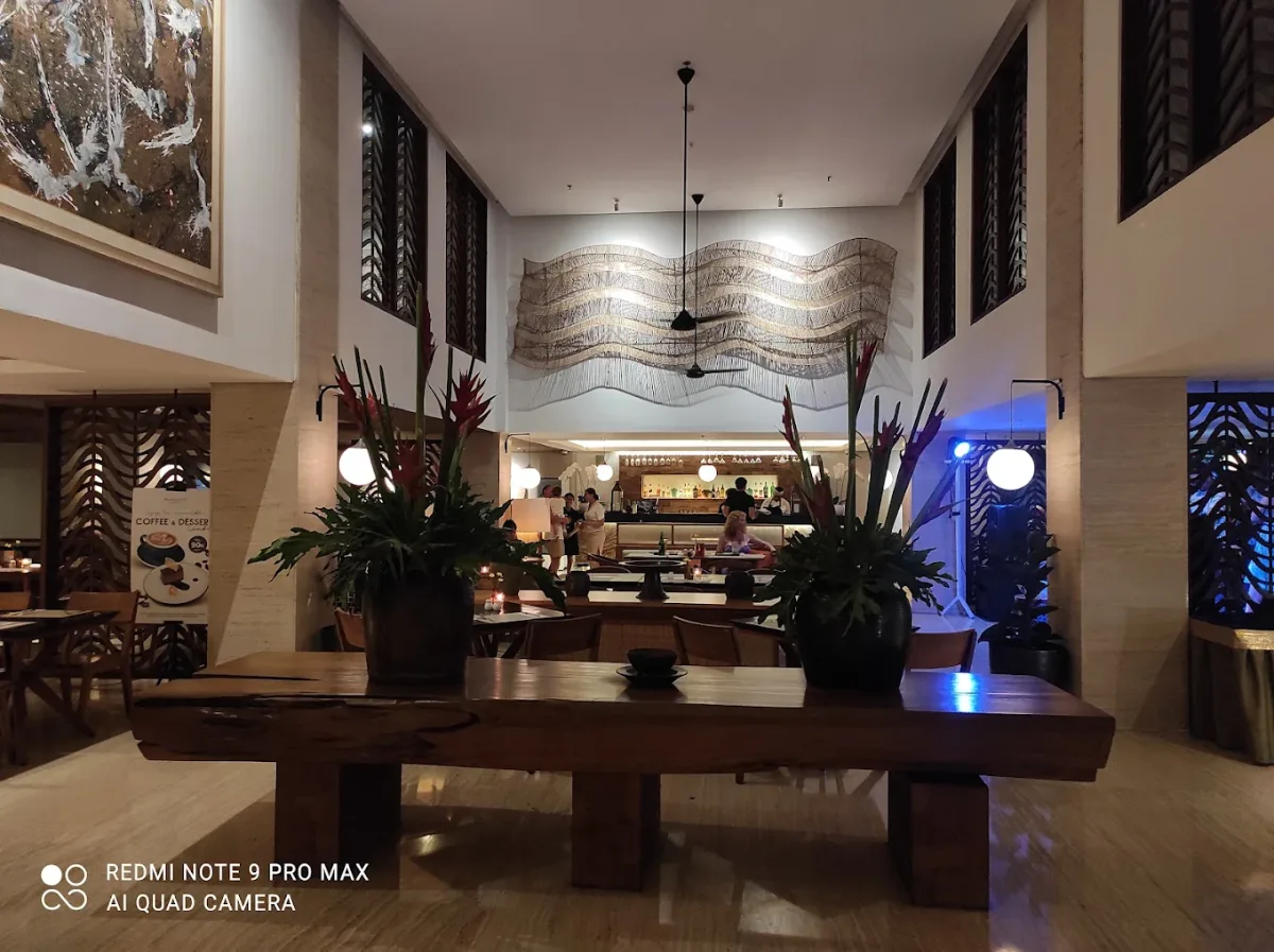 Mozzarella Restaurant & Bar Bali - The Magani Lantai 2 4