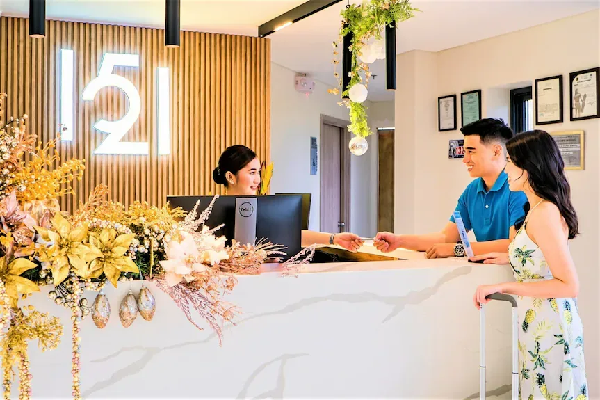 1521 Hotel 3