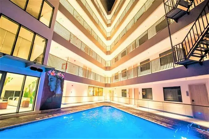 1521 Hotel 2