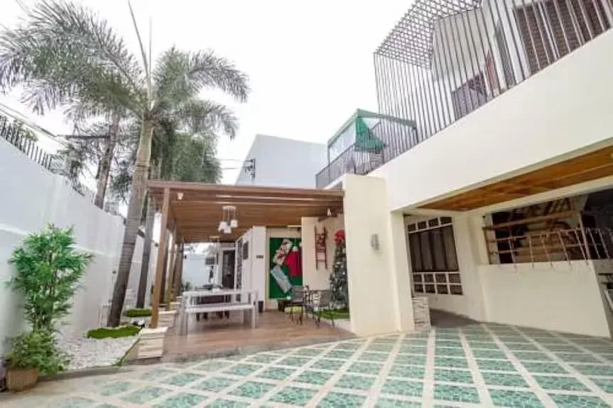 U Feel Home Guesthouse 3