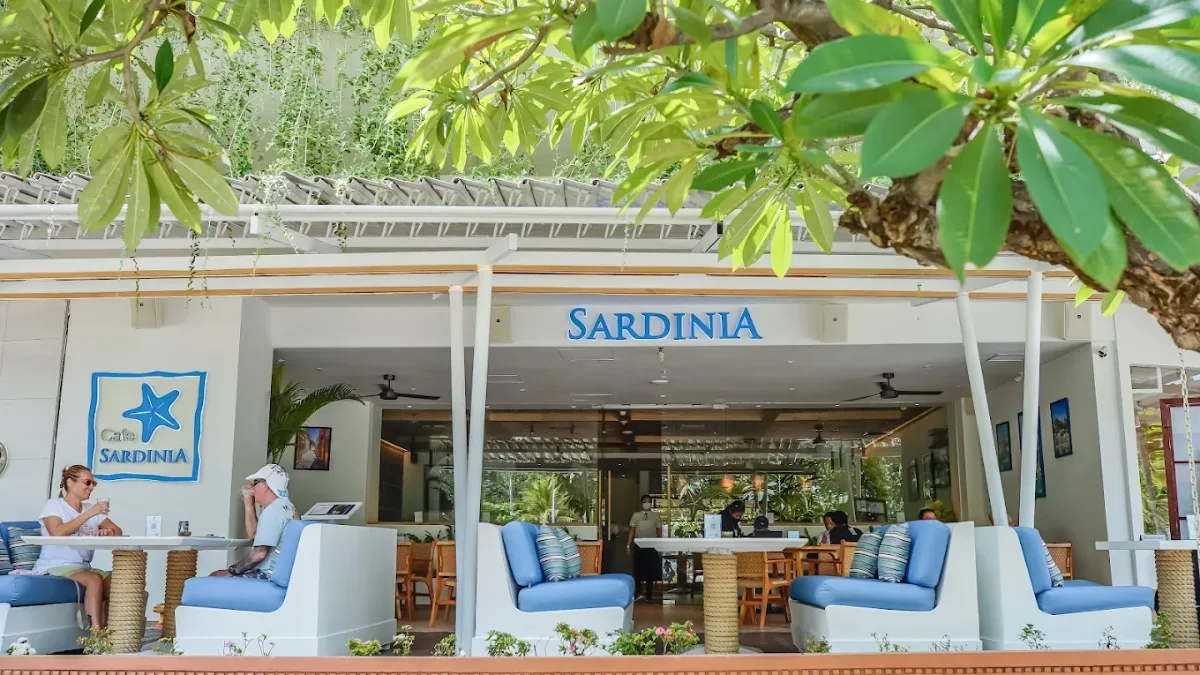 Cafe Sardinia 3