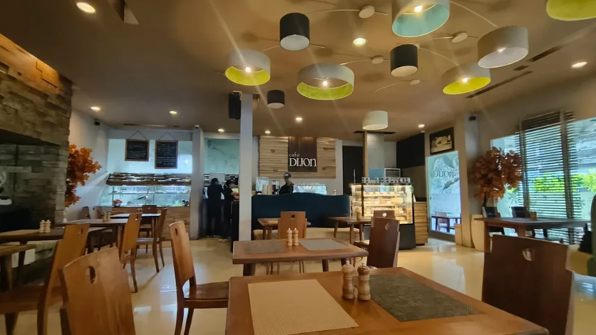 Cafe Dijon 4