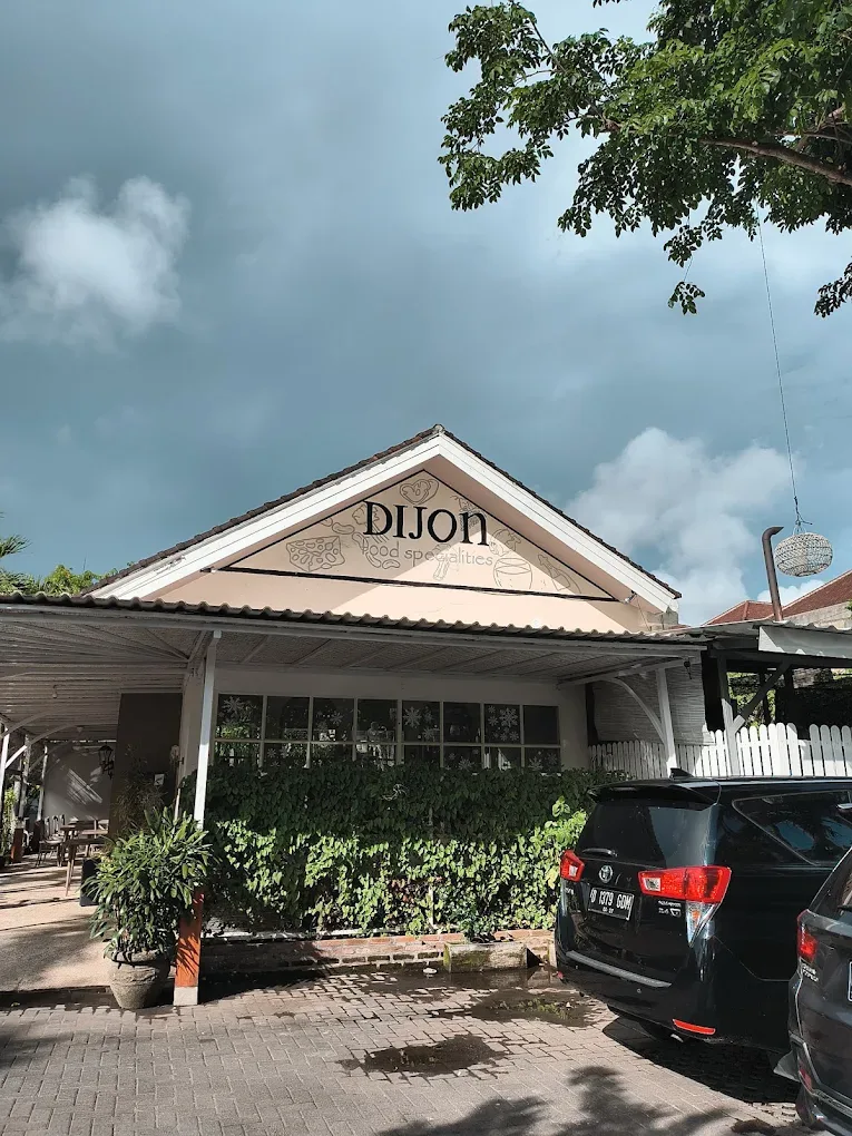 Cafe Dijon 3