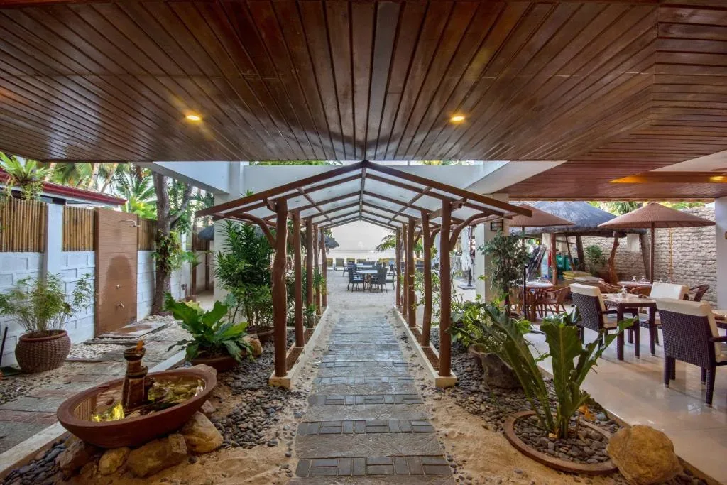 Sur Beach Resort 3