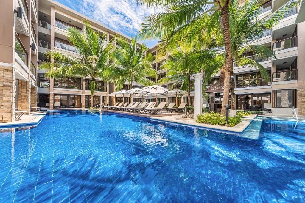 Henann Lagoon Resort 4