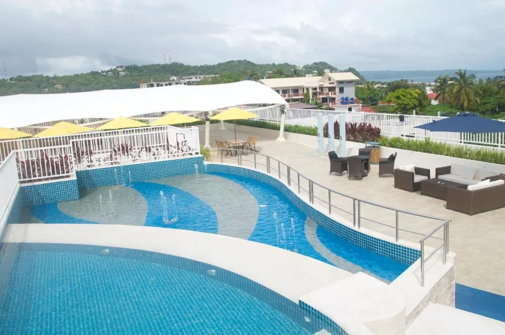 Azalea Hotels & Residences 3