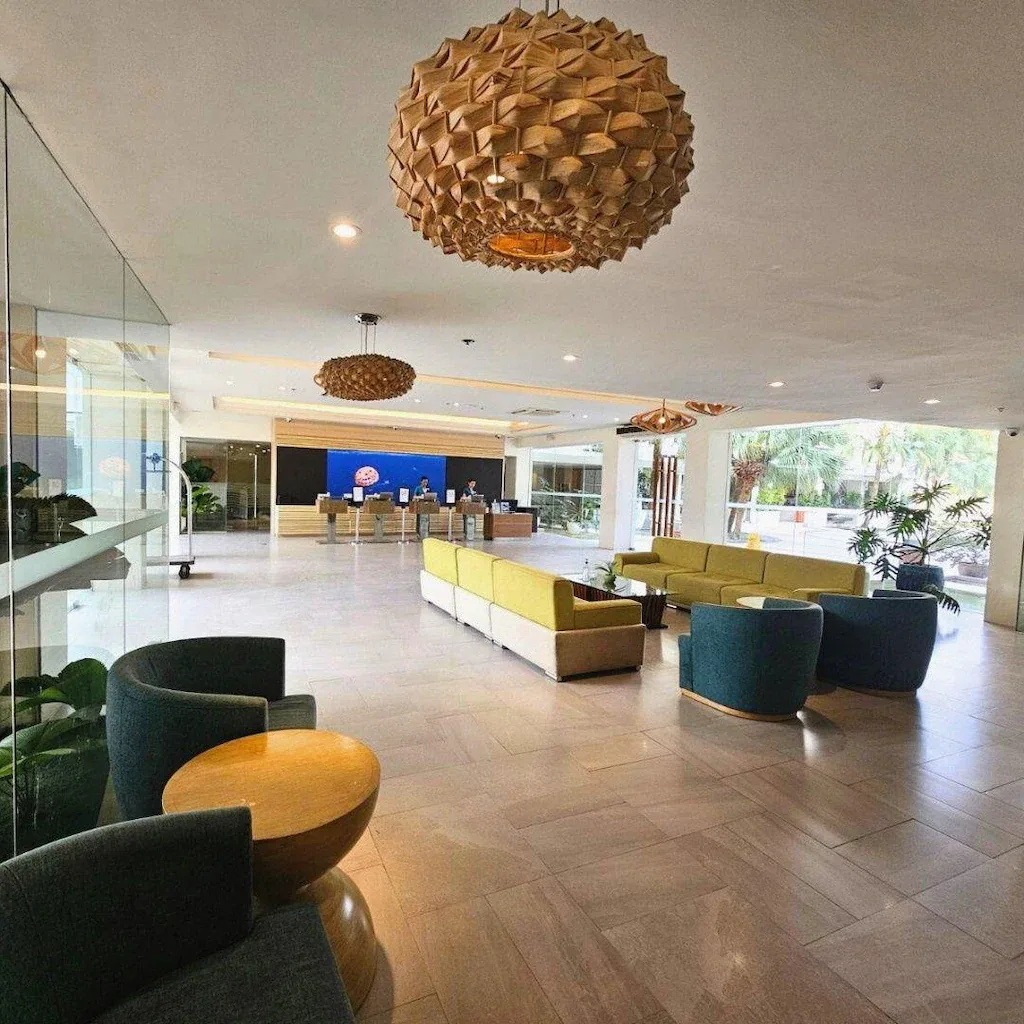 Azalea Hotels & Residences 5