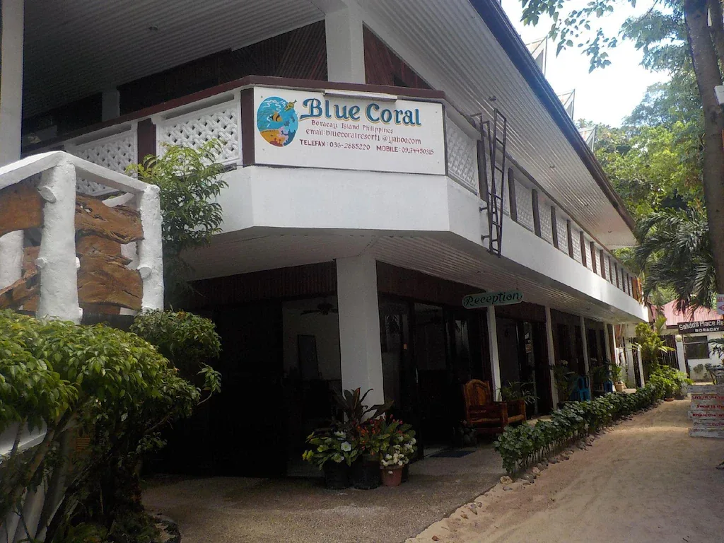 Blue Coral Beach Resort - Hotels - Station 3