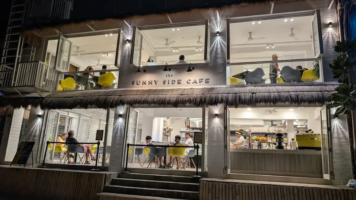 The Sunny Side Cafe - Station 1 - Restaurants - Station 1