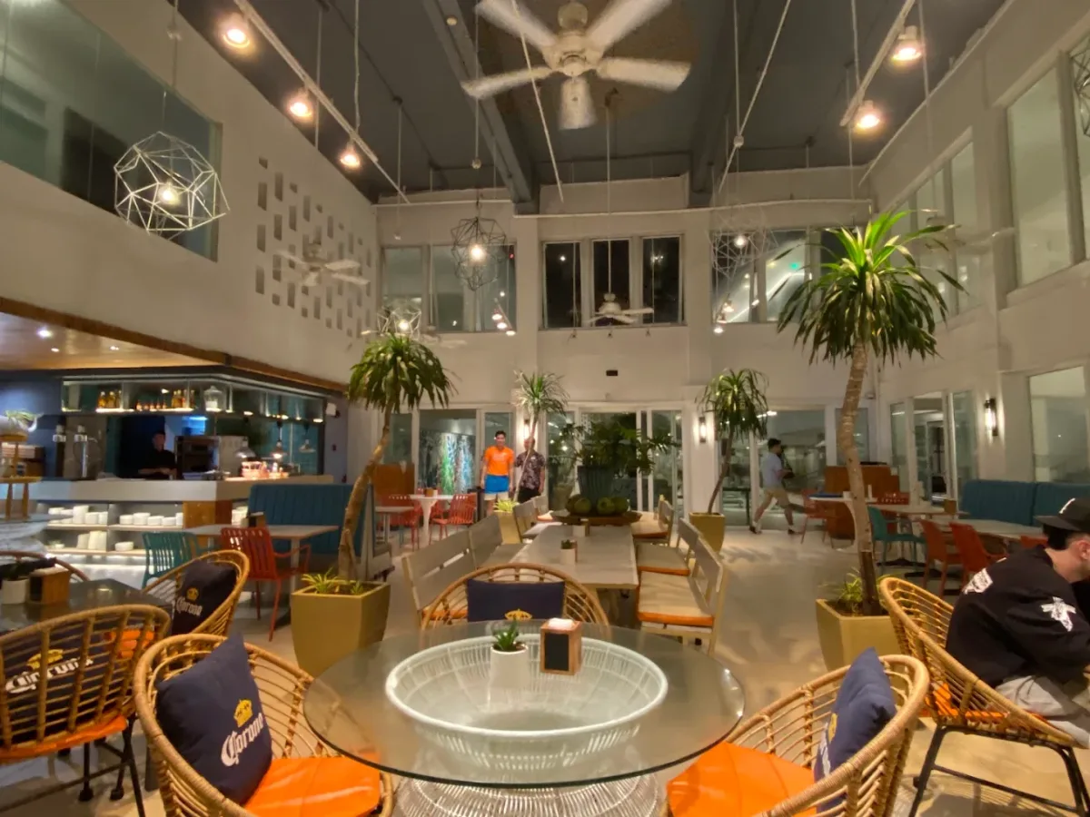 Cha Cha’s Beach Cafe 5