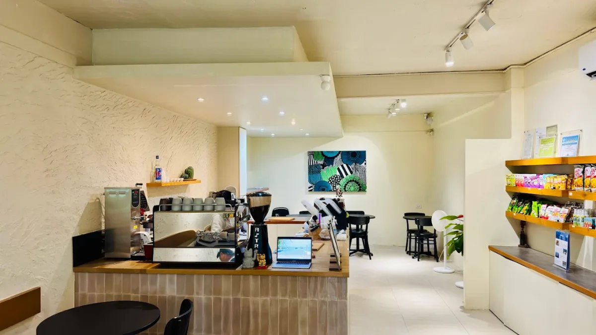 Purplecay Café 3