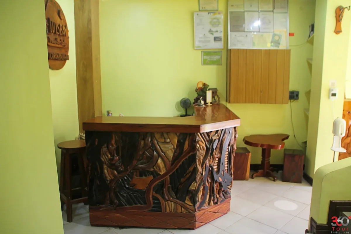 Luis Bay Travellers Lodge 5