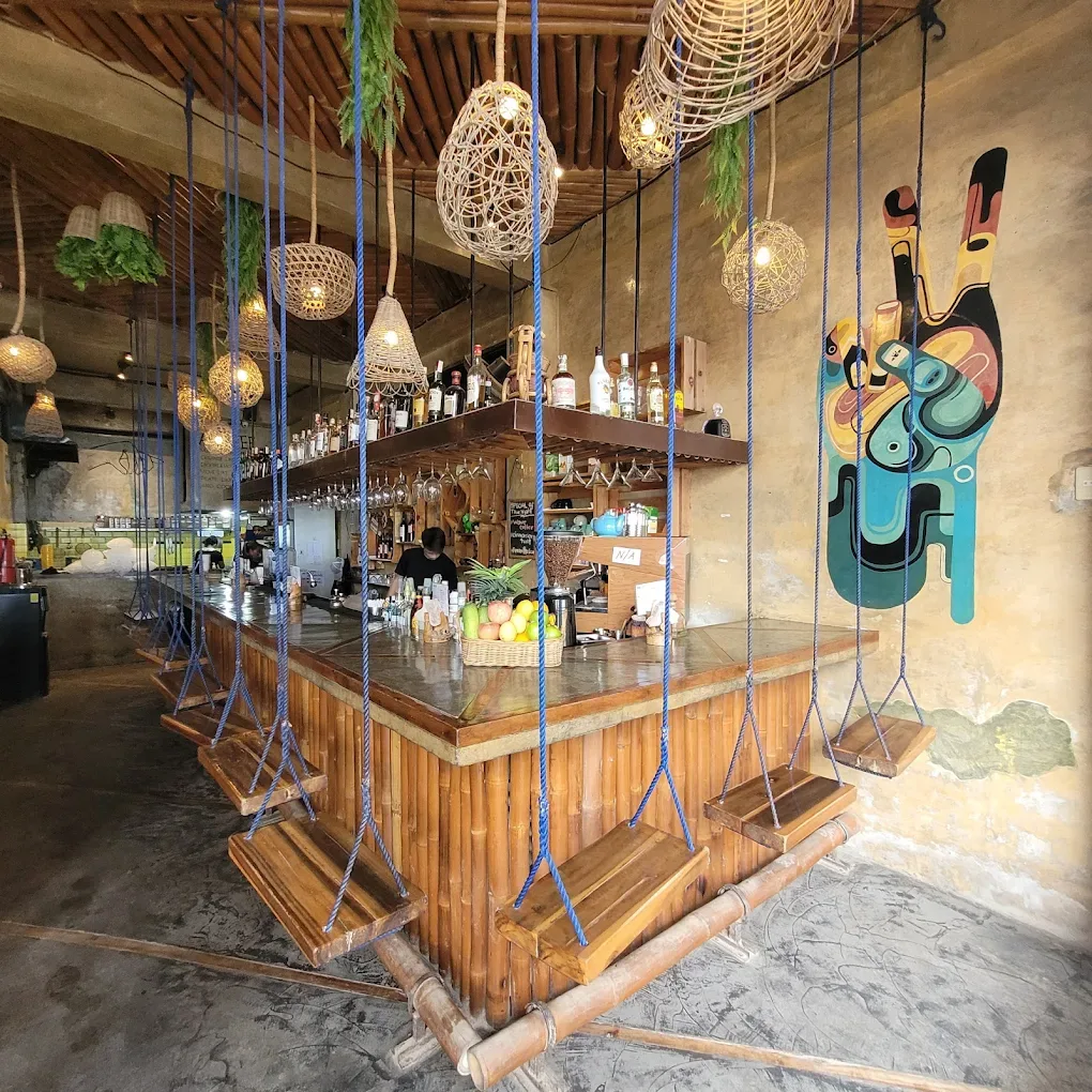 Happiness Beach Bar 5
