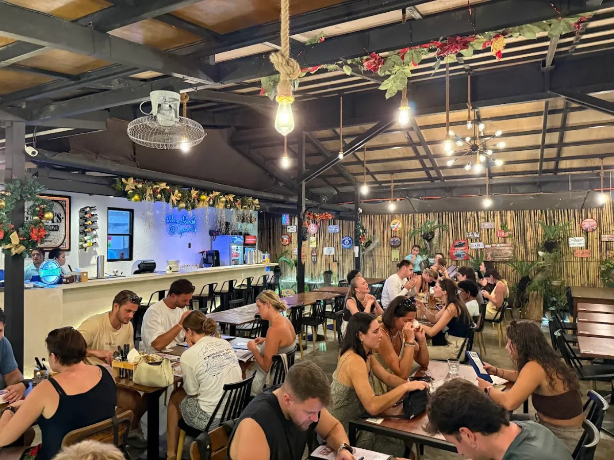 Gavin's Kitchen + Bar - The Bay Area Coron 3