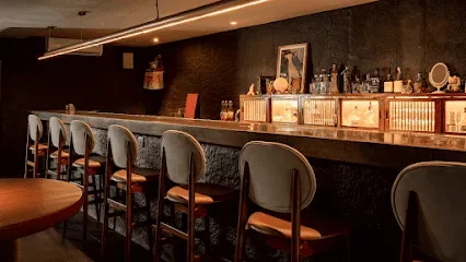 Moon Cocktail Bar - Bars & Clubs - Ubud
