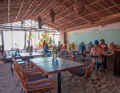 OM Boracay - Bars & Clubs - Station 2