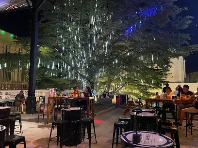Social Park Avenue - Mango Square