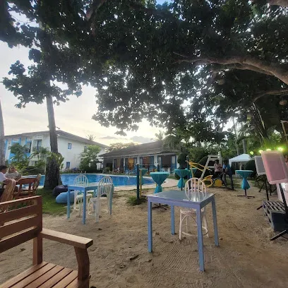 Kifkif Beach Club - Bars & Clubs - Puerto Princesa