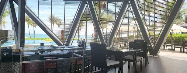 Ocean Bar (by Novotel) - Bars & Clubs - Duong To