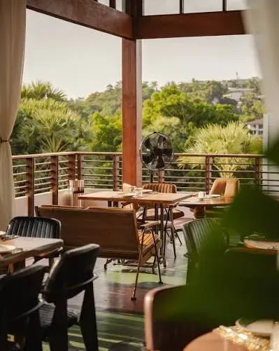Sunlique Rooftop Restaurant