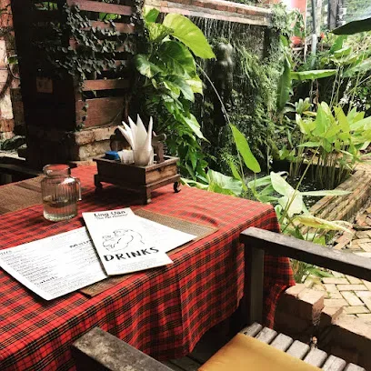 Fat monkey - Restaurants - Saladan