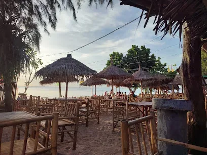 San Sunset Bar - Bars & Clubs - Saladan