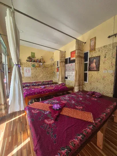 Maneelanta Thai Massage and Therapy