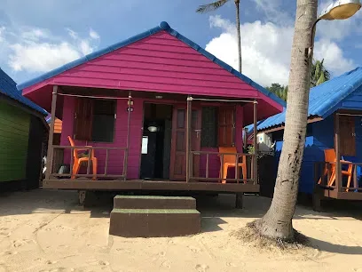 New Hut - Hotels - Maret