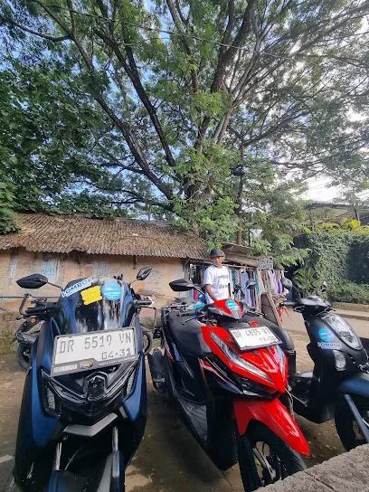 Easy Rides - Scooter Rental & Tours Kuta Lombok