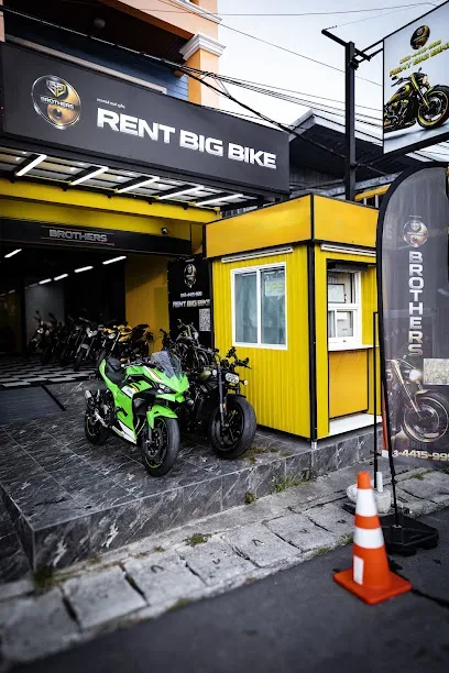 Brothers Rent Phuket