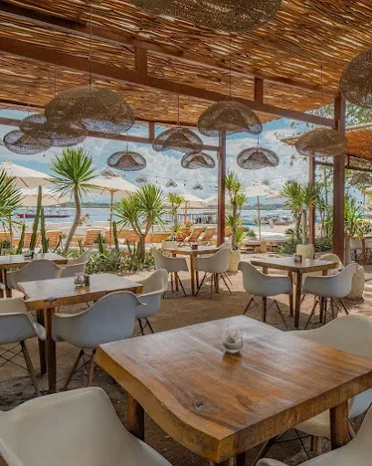 Jiggy Beach Club