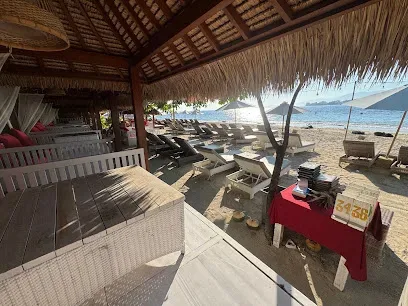 Zipp Bar Restaurant & Bungalows