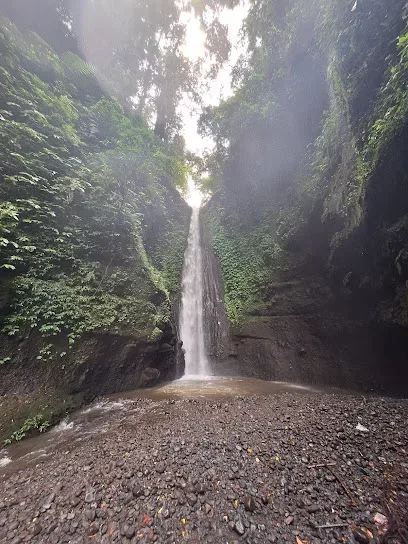 Air Terjun Jeruk Manis