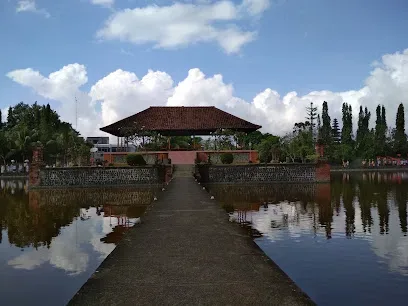 Mayura Water Palace