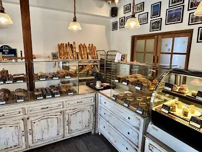 JUNGLE BAKERY