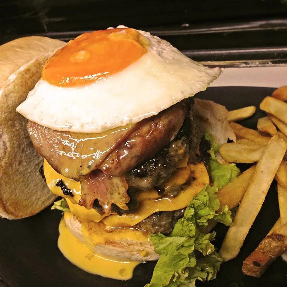 Zark's Burgers (SM City) - Restaurants - Cebu City