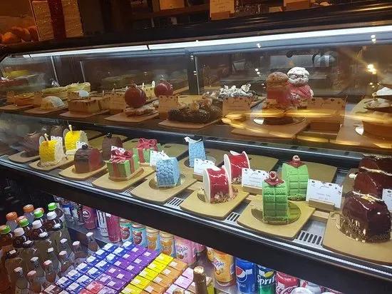 Dusit Gourmet - Cafes - Tumon