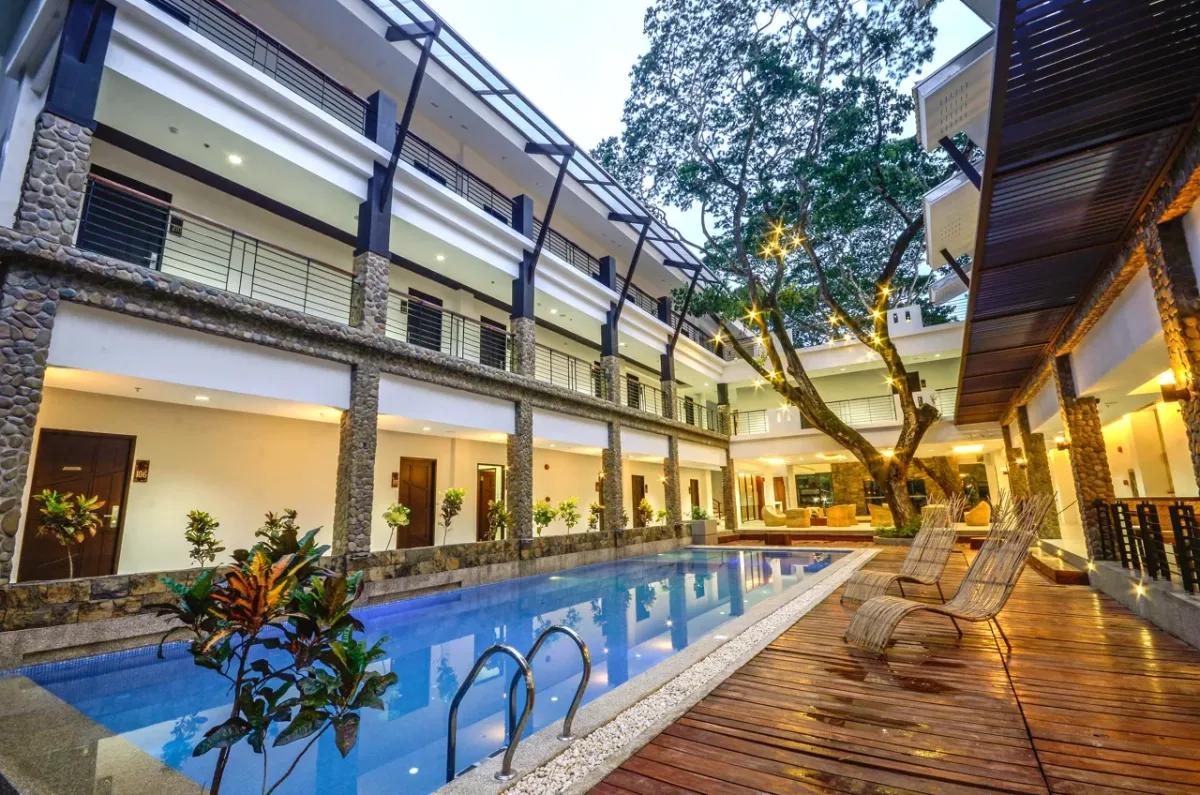 Maremegmeg Beach Club 4