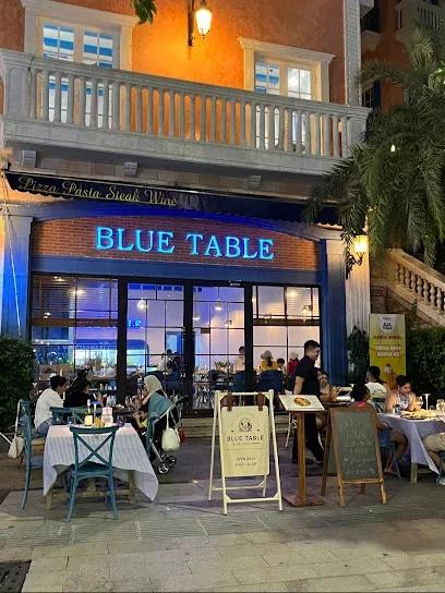 Blue Table (Italian Restaurant) - Restaurants - Sunset Town