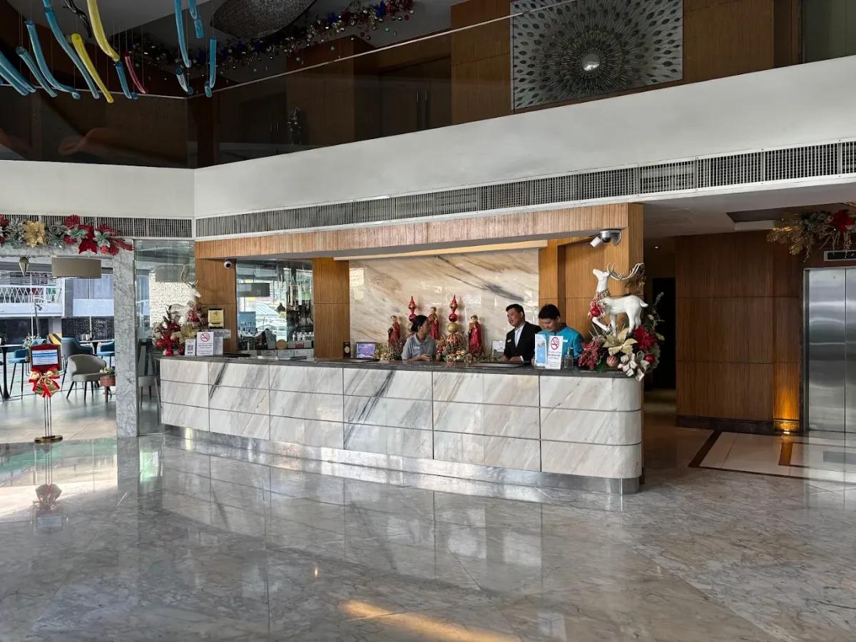 Lex Hotel Cebu 4