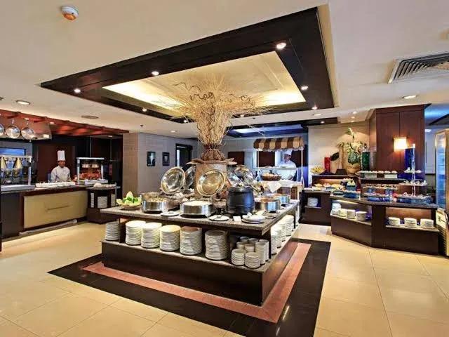 Cebu Parklane International Hotel 5